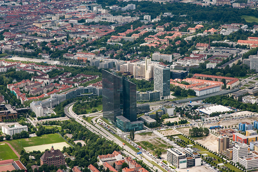 <b>projekt:</b> highlight towers münchen  I  <b>architekt:</b> murphy/ jahn
